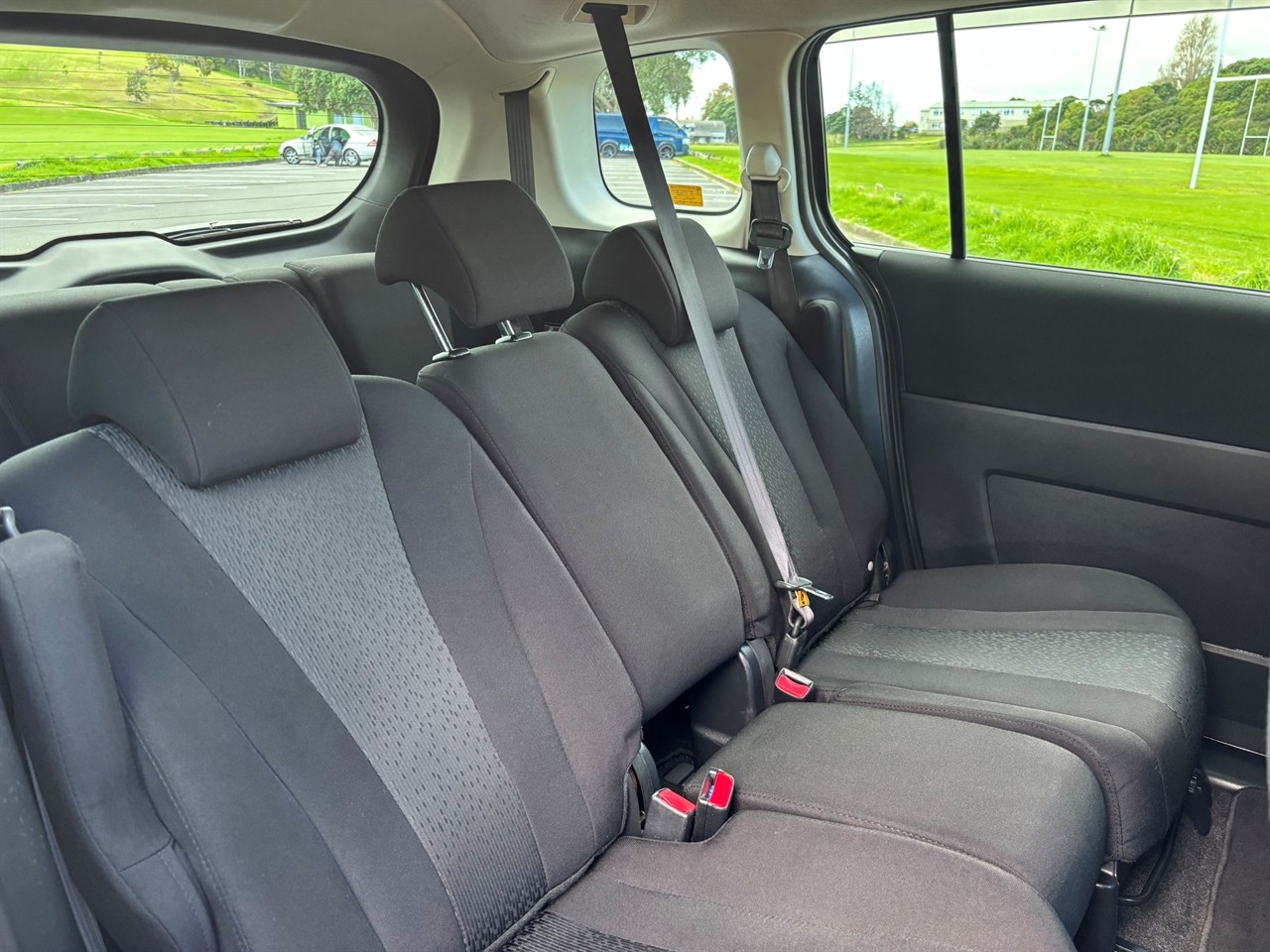 2012 Nissan LAFESTA