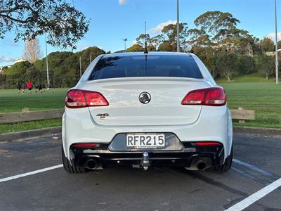 2015 Holden Commodore - Thumbnail