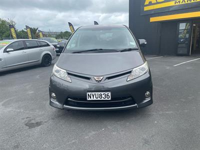 2010 Toyota Estima - Thumbnail