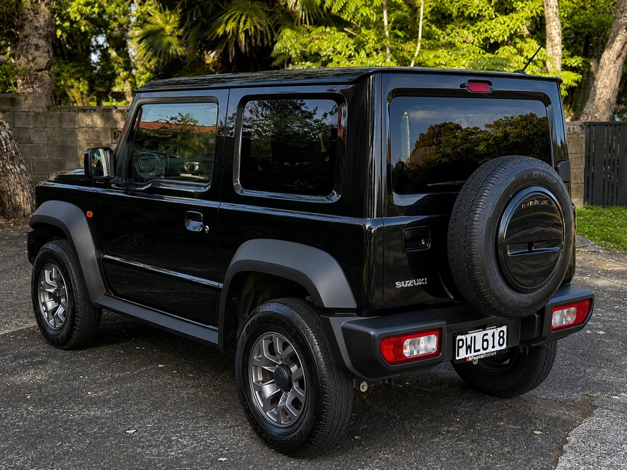 2023 Suzuki Jimny