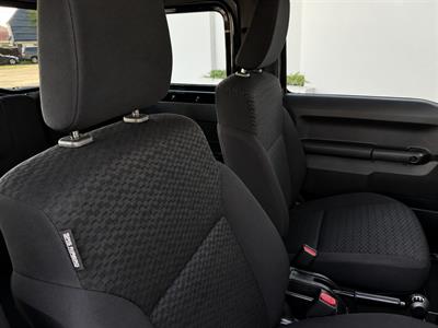 2023 Suzuki Jimny - Thumbnail