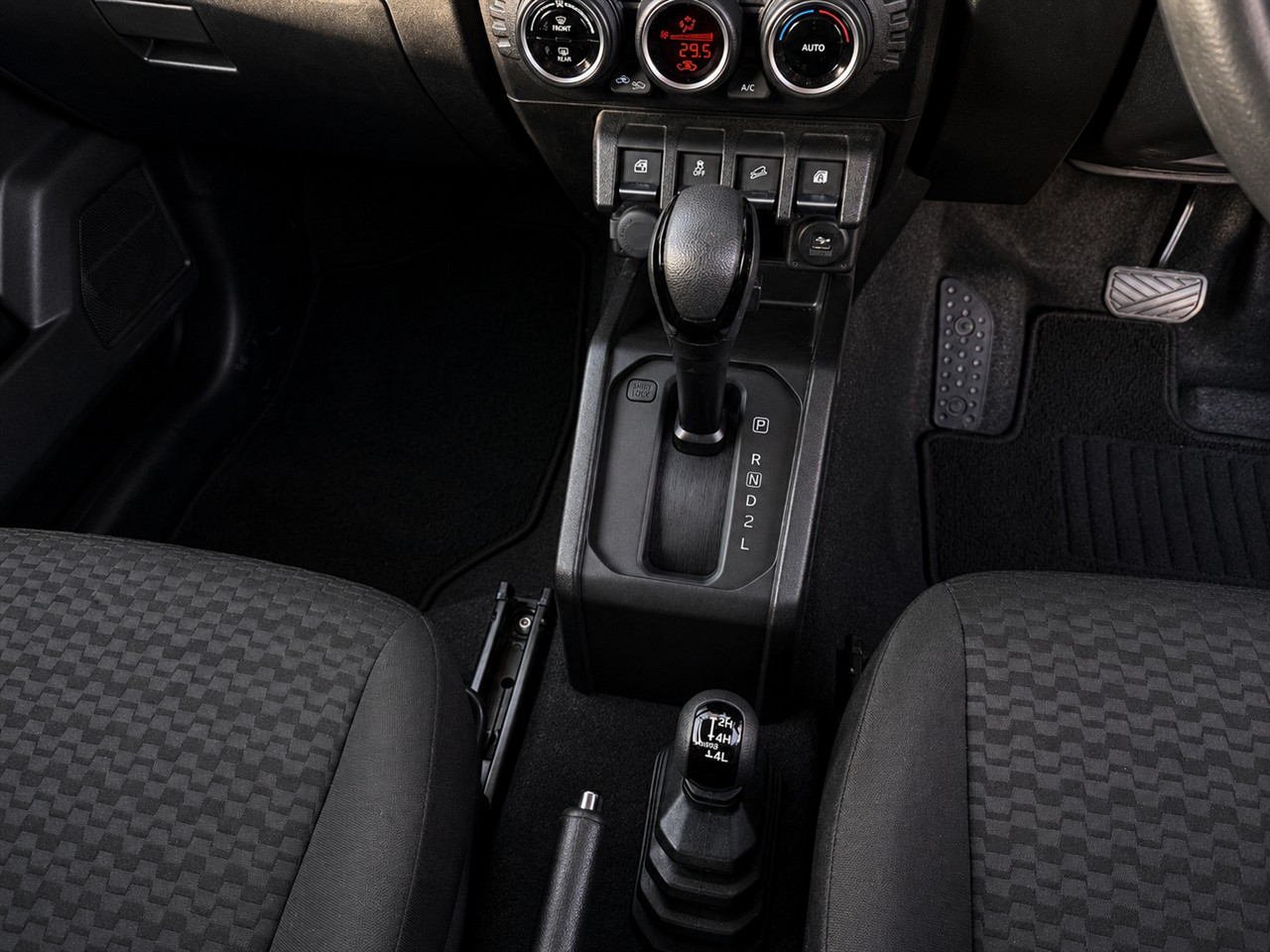 2023 Suzuki Jimny