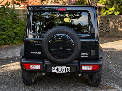 2023 Suzuki Jimny - Thumbnail