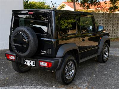 2023 Suzuki Jimny - Thumbnail