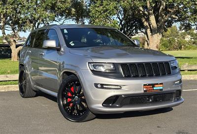2017 Jeep GRAND CHEROKEE - Thumbnail