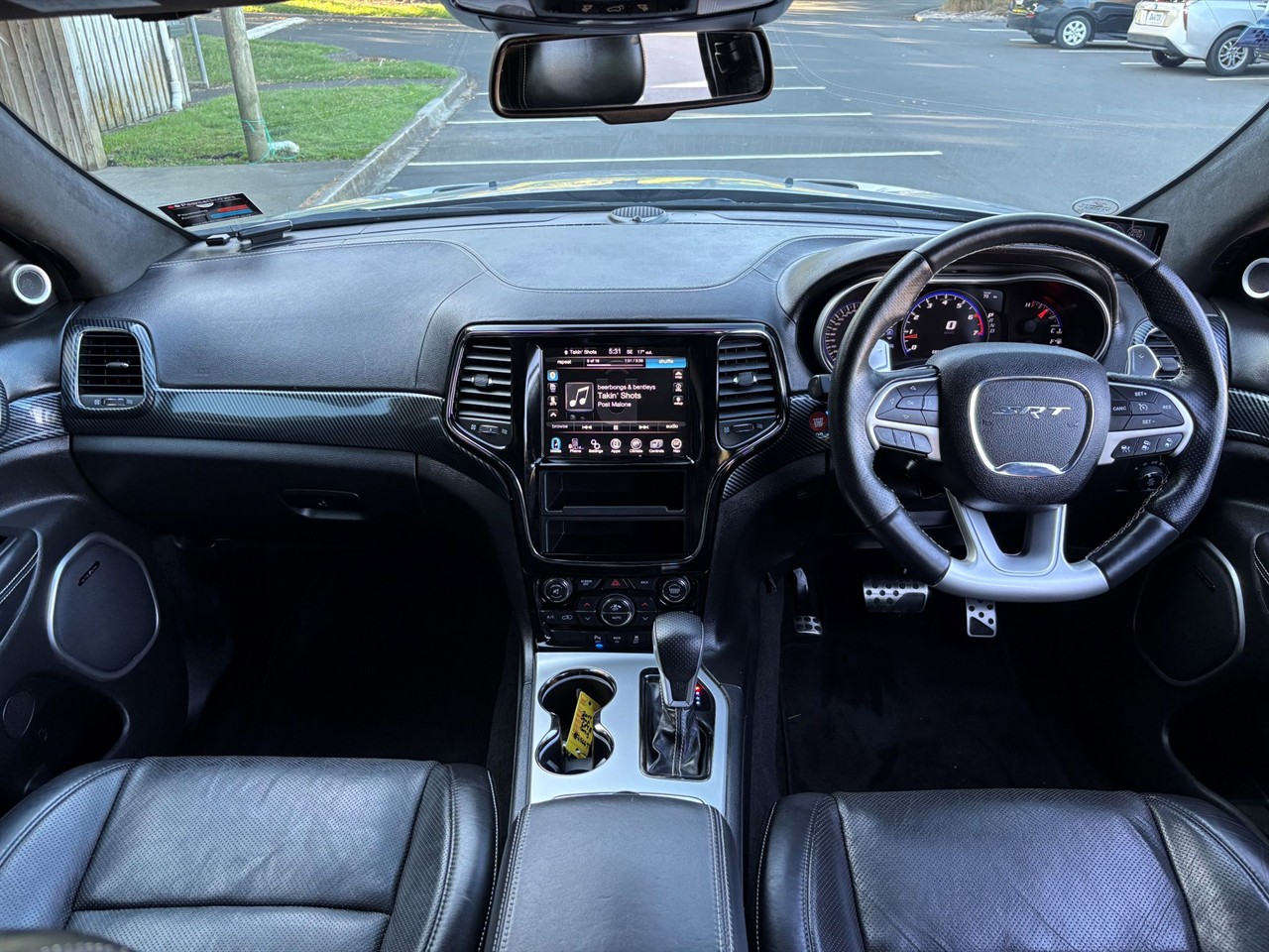 2017 Jeep GRAND CHEROKEE