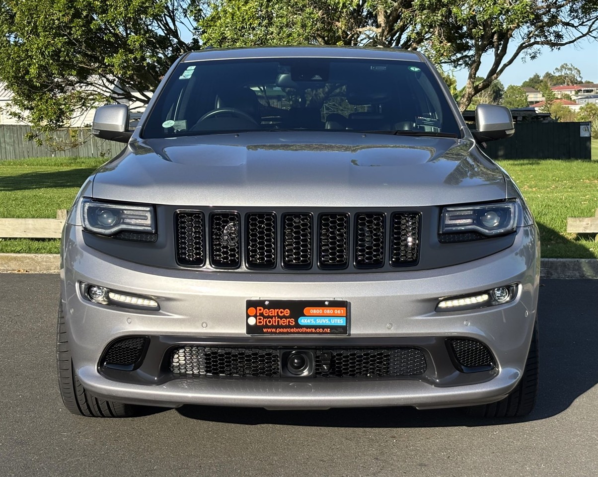 2017 Jeep GRAND CHEROKEE