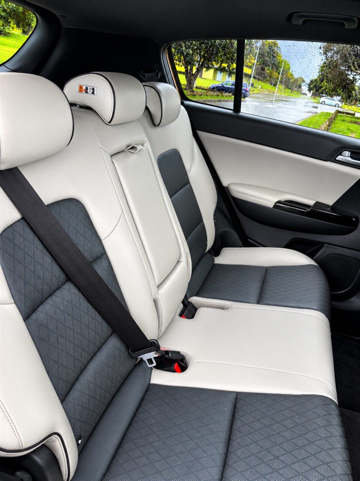 2016 Kia SPORTAGE