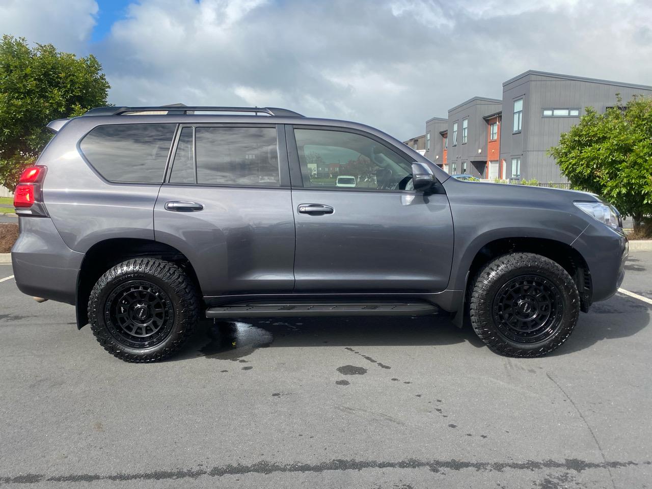 2018 Toyota Landcruiser Prado