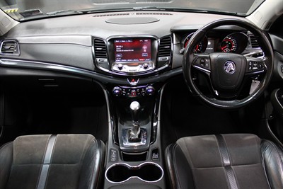 2013 Holden COMMODORE - Thumbnail