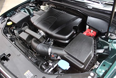 2013 Holden COMMODORE - Thumbnail