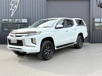 2020 Mitsubishi Triton - Thumbnail
