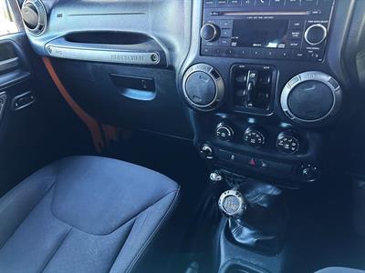 2012 Jeep WRANGLER - Thumbnail