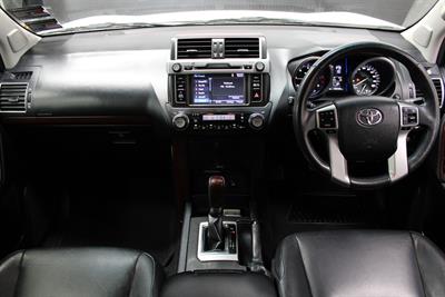 2017 Toyota Landcruiser Prado - Thumbnail