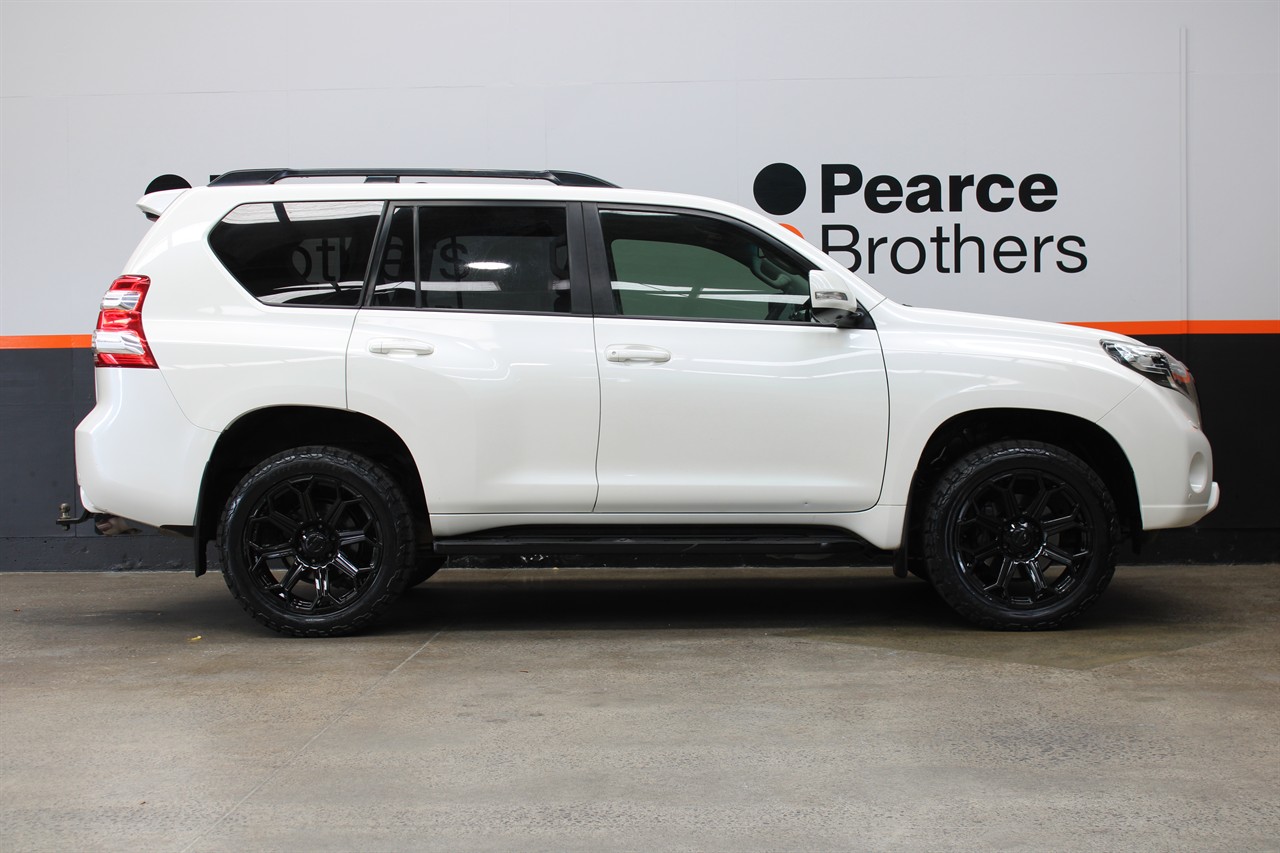 2017 Toyota Landcruiser Prado