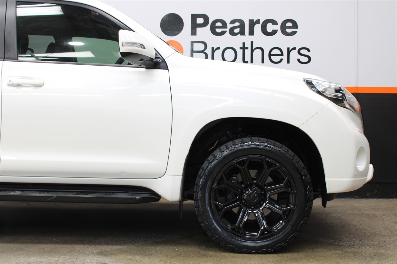 2017 Toyota Landcruiser Prado