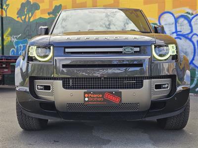 2022 Land Rover Defender - Thumbnail