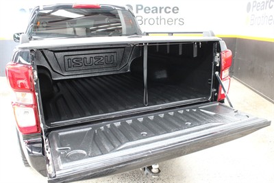 2024 Isuzu D-Max - Thumbnail