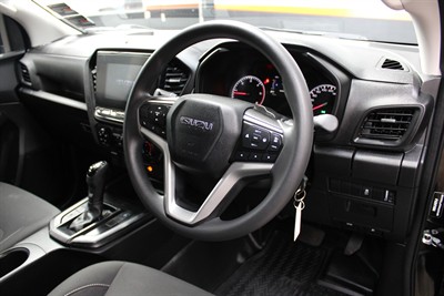 2024 Isuzu D-Max - Thumbnail