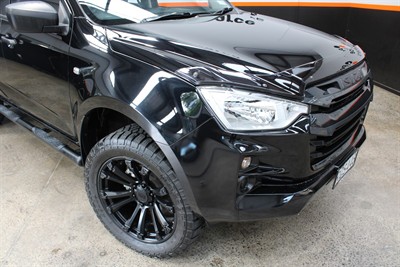 2024 Isuzu D-Max - Thumbnail