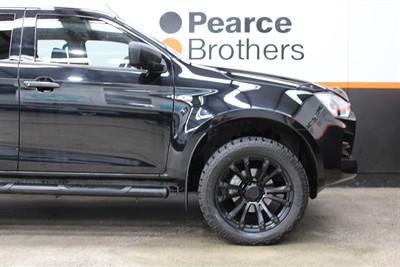 2024 Isuzu D-Max - Thumbnail