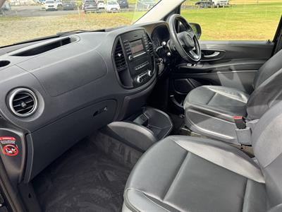 2019 Mercedes-Benz Vito - Thumbnail