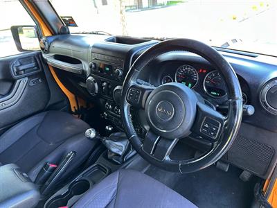 2012 Jeep WRANGLER - Thumbnail