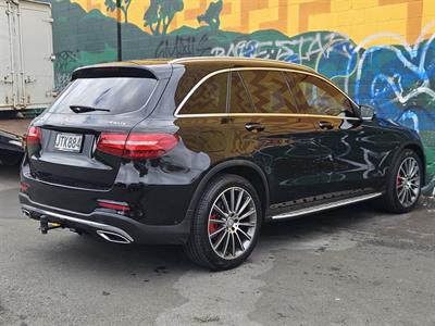2016 Mercedes-Benz GLC 220 - Thumbnail
