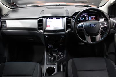 2018 Ford Everest - Thumbnail