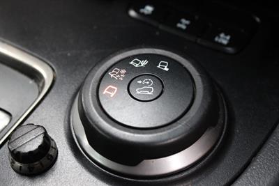 2018 Ford Everest - Thumbnail