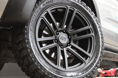 2018 Ford Everest - Thumbnail