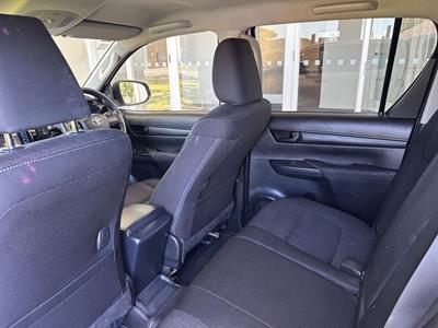 2017 Toyota Hilux - Thumbnail