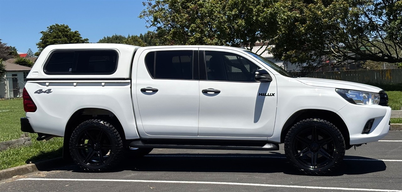 2017 Toyota Hilux