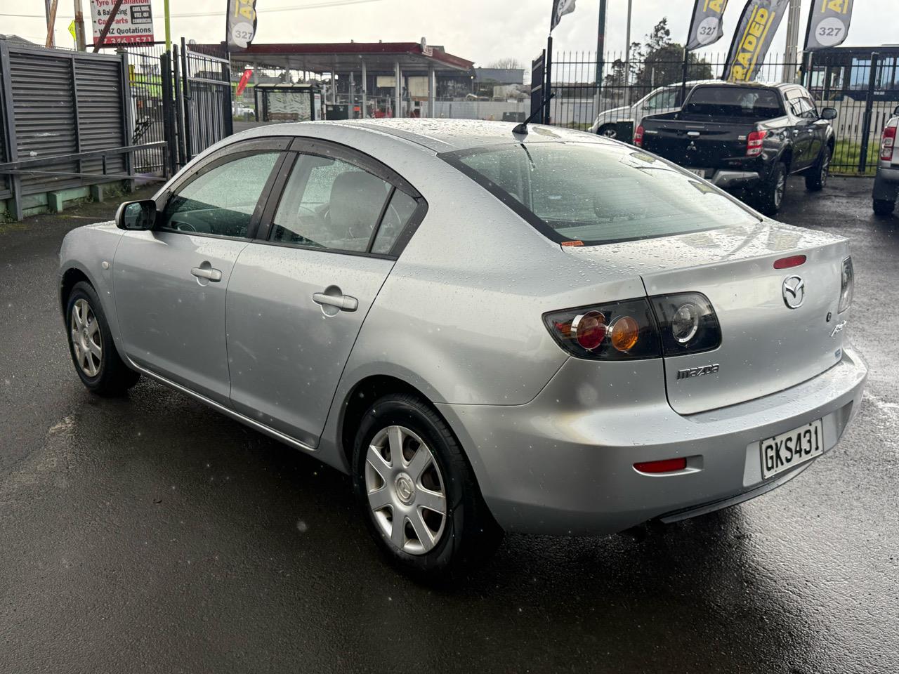 2005 Mazda Axela