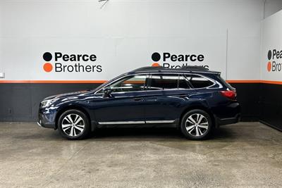 2018 Subaru OUTBACK - Thumbnail