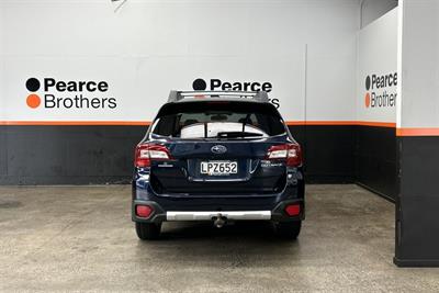 2018 Subaru OUTBACK - Thumbnail