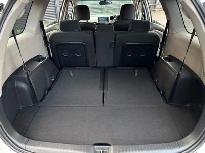 2009 Toyota Wish - Thumbnail