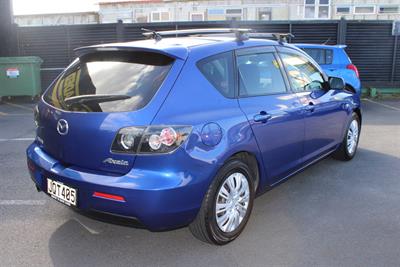 2009 Mazda Axela - Thumbnail