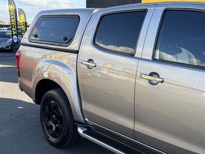 2015 Isuzu D-Max - Thumbnail