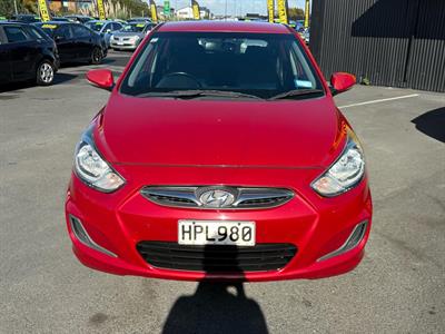 2014 Hyundai Accent - Thumbnail