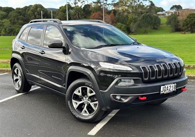 2016 Jeep Cherokee - Thumbnail