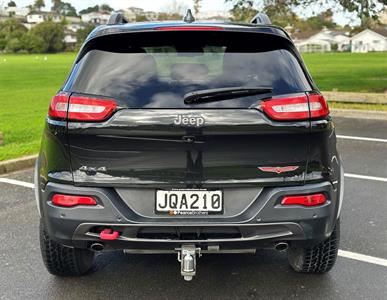 2016 Jeep Cherokee - Thumbnail