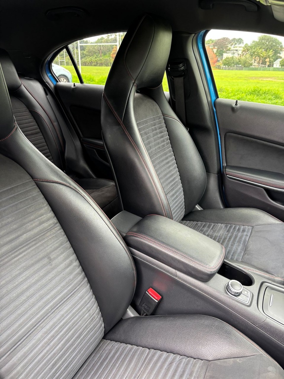 2013 Mercedes-Benz A 180