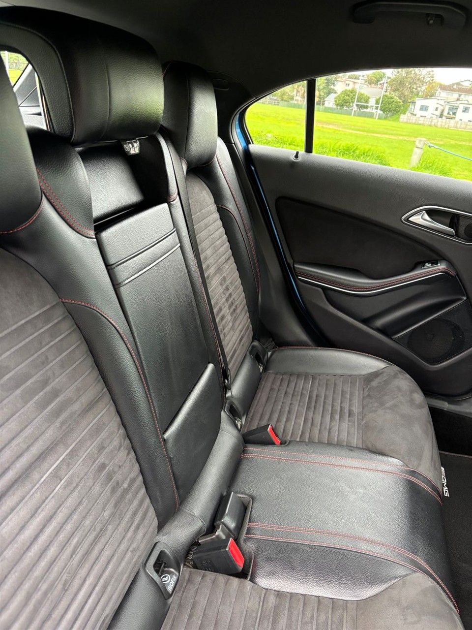 2013 Mercedes-Benz A 180