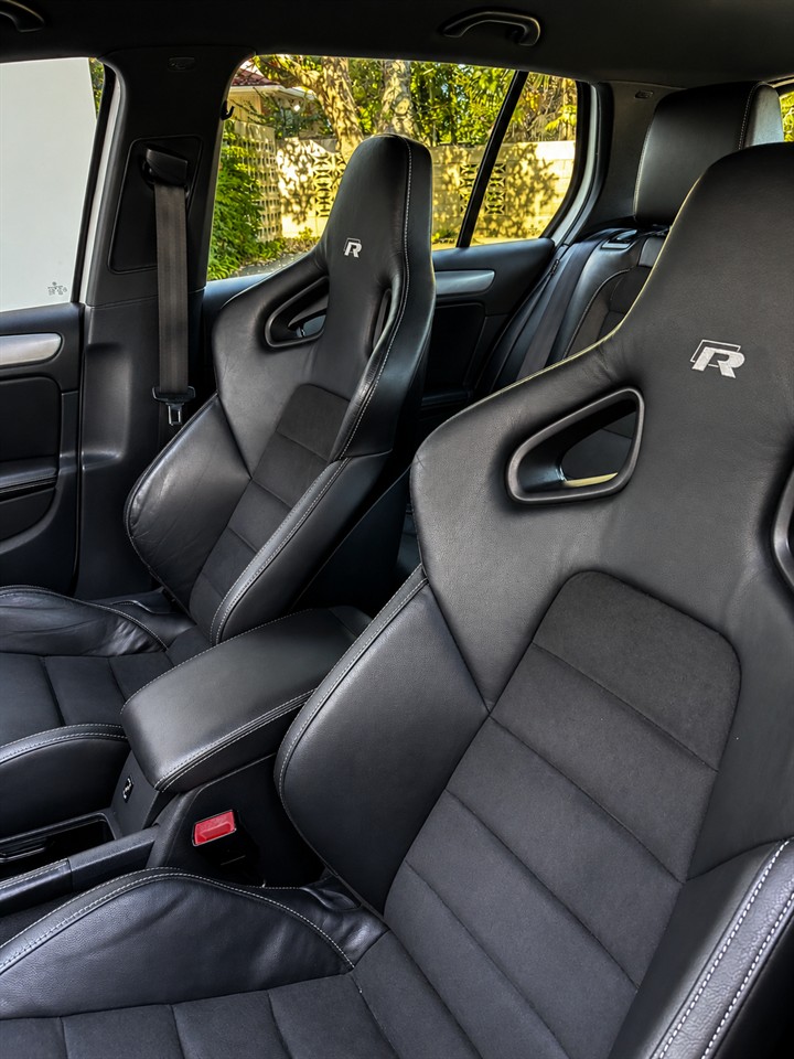2010 Volkswagen Golf R