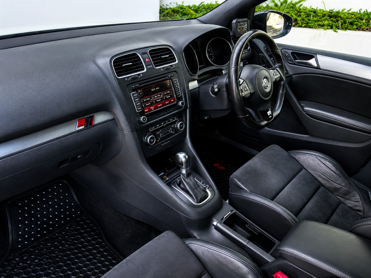 2010 Volkswagen Golf R
