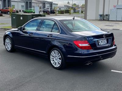 2013 Mercedes-Benz C - Thumbnail