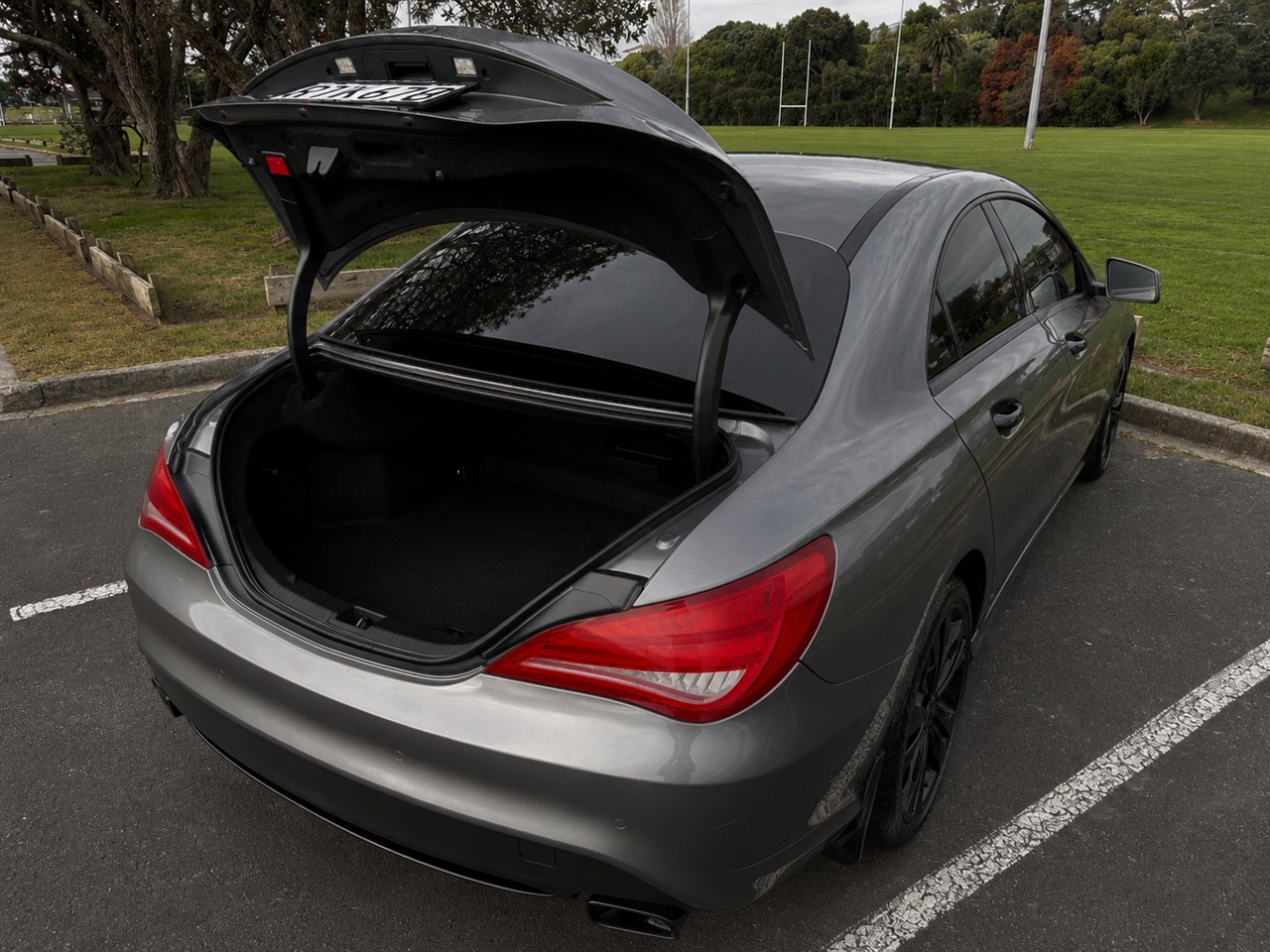 2016 Mercedes-Benz CLA 180