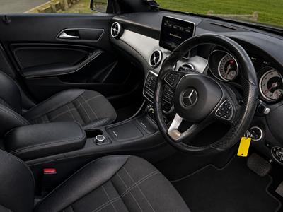 2016 Mercedes-Benz CLA 180 - Thumbnail