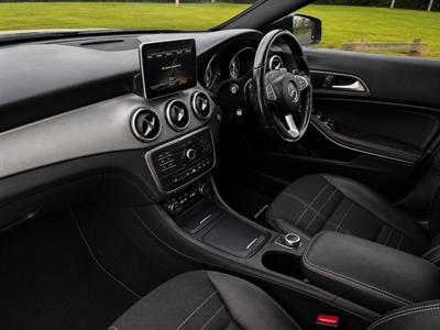 2016 Mercedes-Benz CLA 180 - Thumbnail